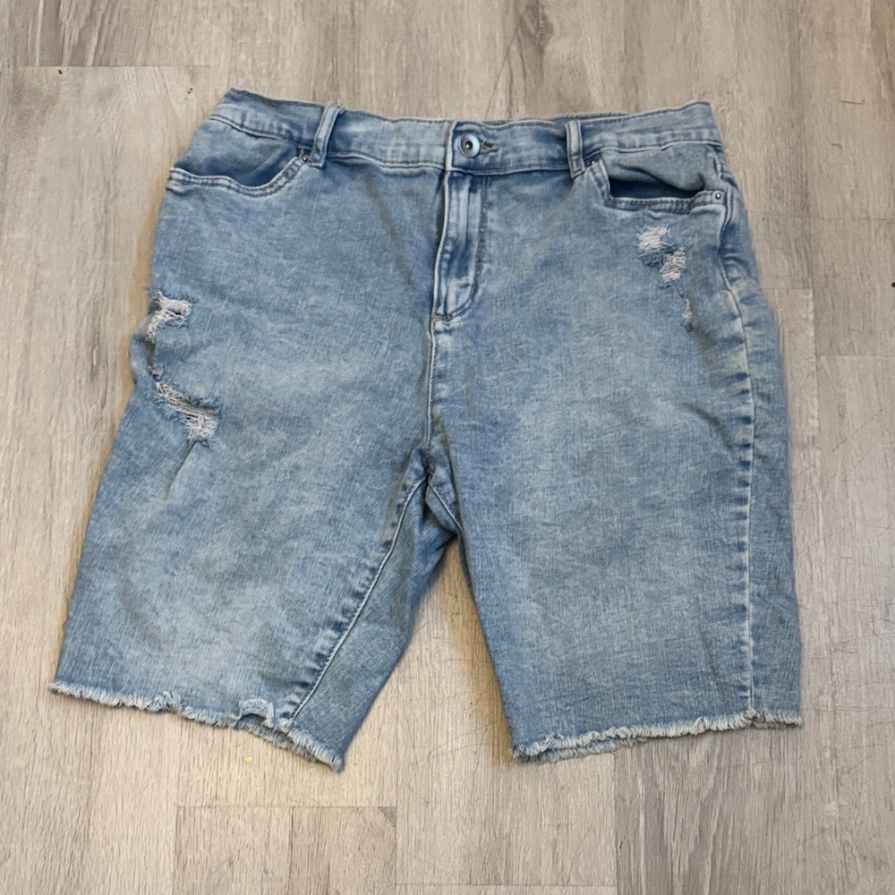 Casual Light Blue Denim Shorts